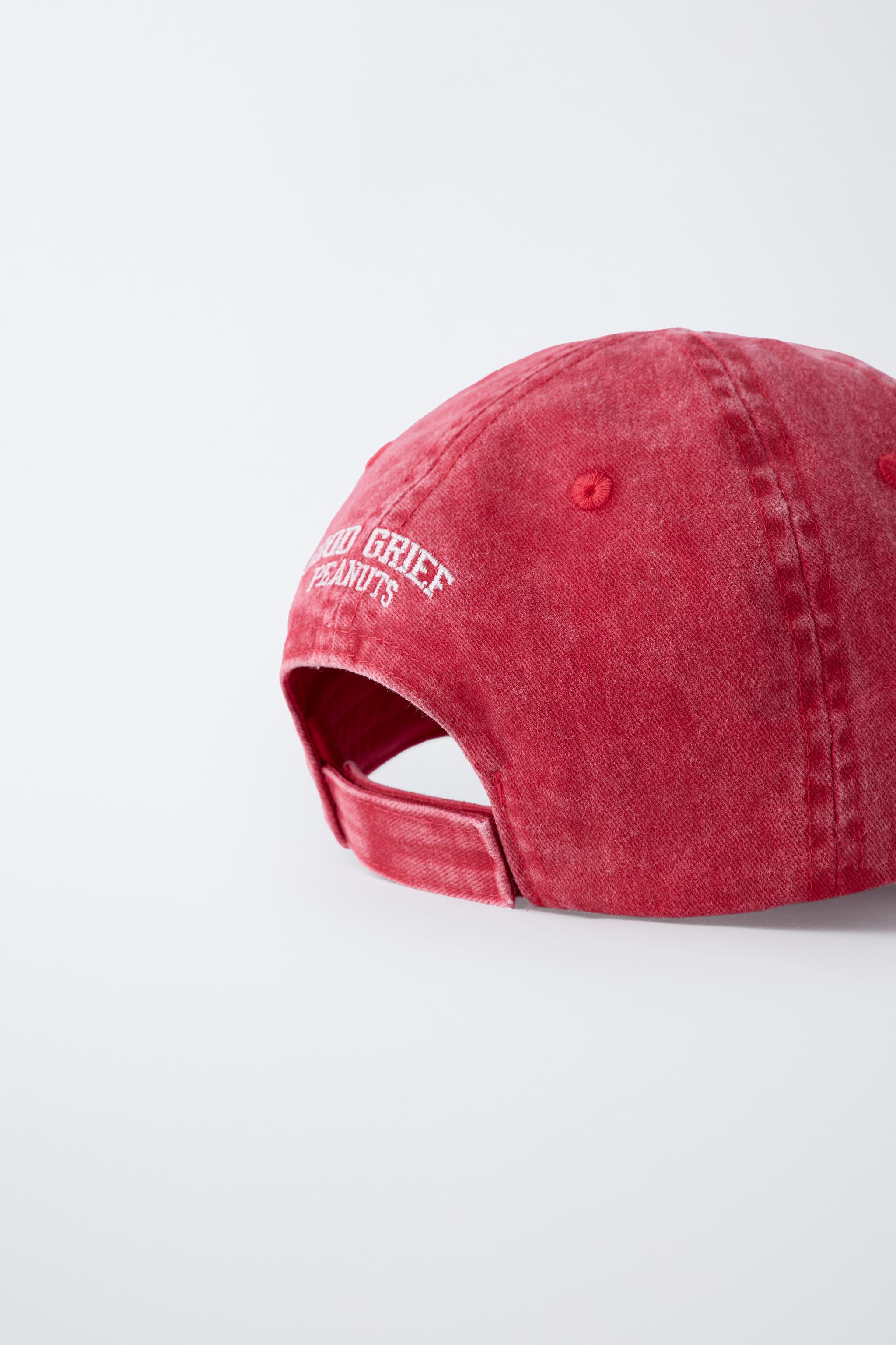 WASHED EFFECT EMBROIDERED SNOOPY PEANUTS™ CAP